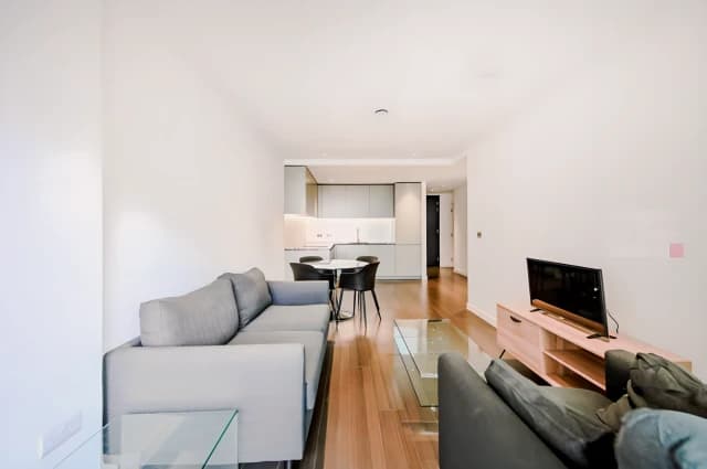 1 Bedroom 1 Bathroom Flat 405