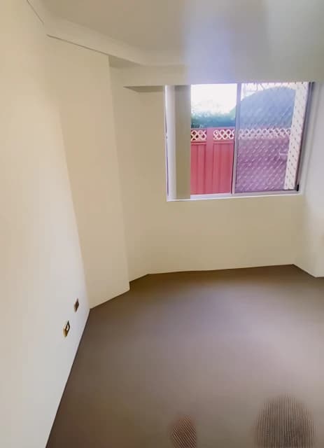 3 bed 2 bath