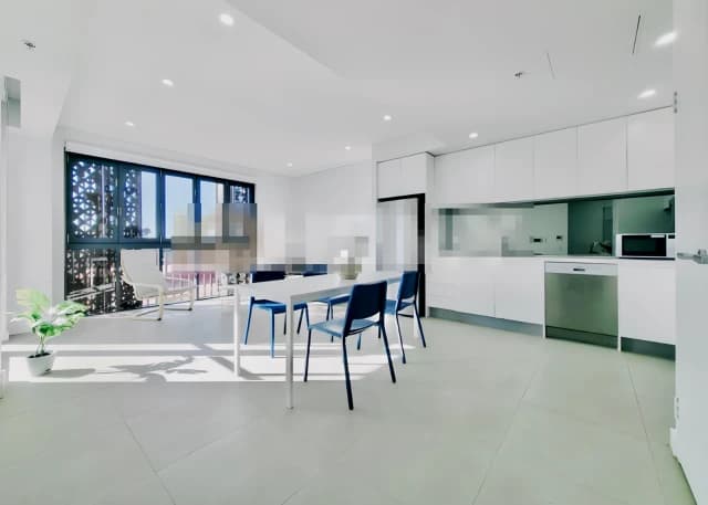 3 bed 2 bath