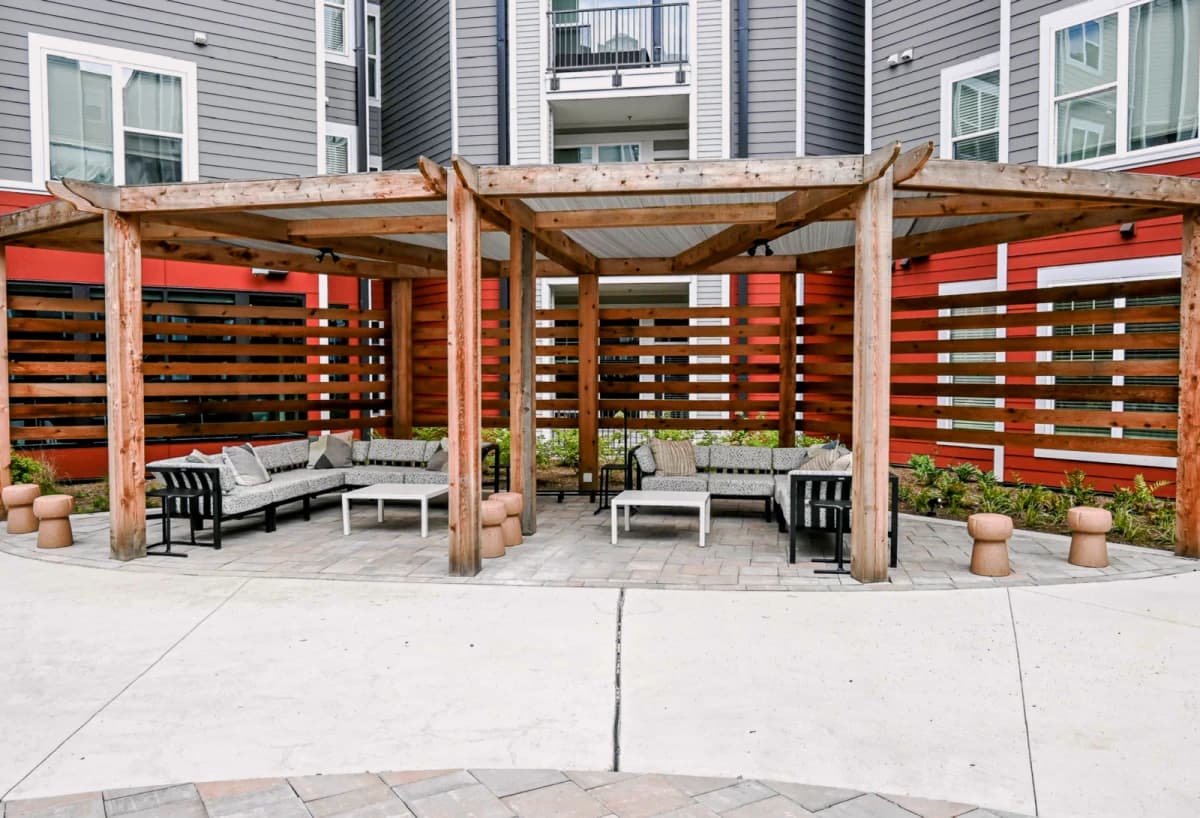 Outdoor Features