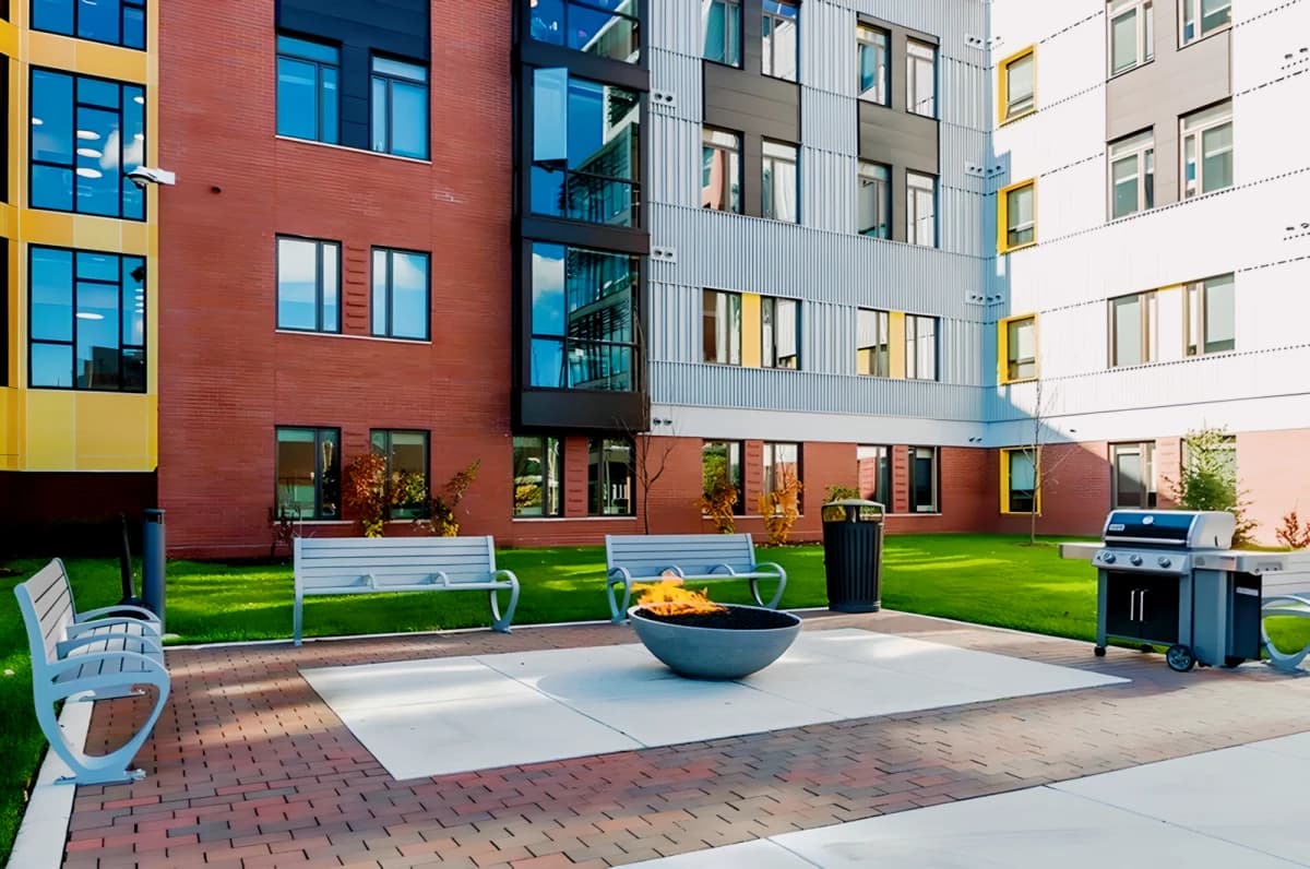 Outdoor Features