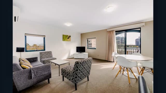 2 Bedroom