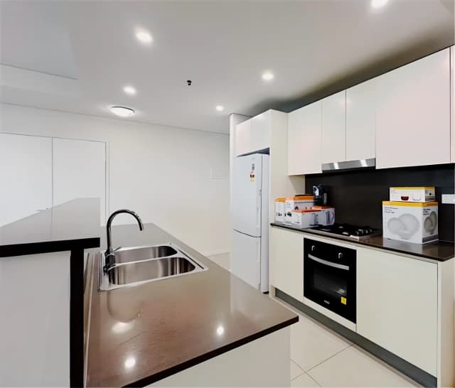 3 bed 2 bath-1308-single room