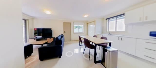 3 bed 2 bath-single room