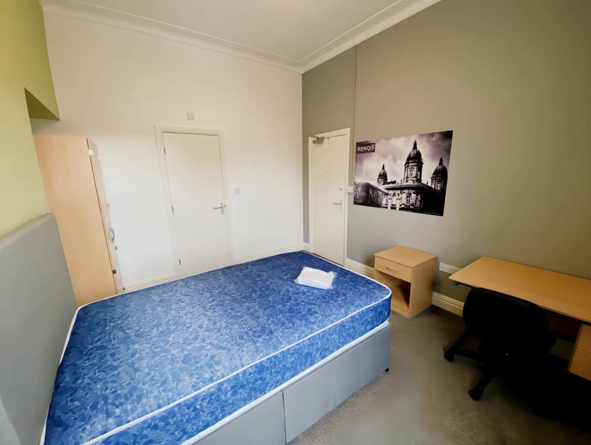 room 4