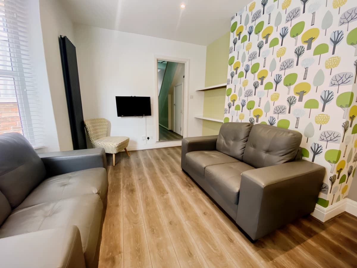 6 Auckland Avenue image