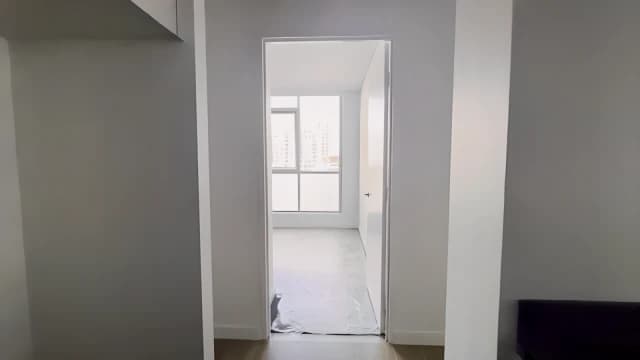 11 Studio Dr