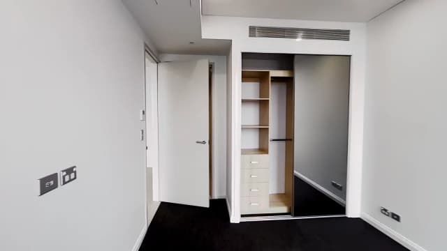 4 bed 2 bath