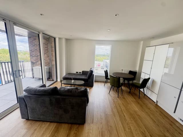 2 Bedroom 2 Bathroom
