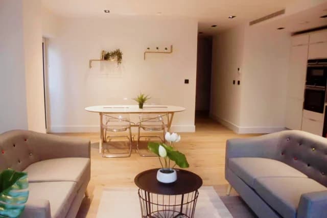 2 Bedroom 2 Bathroom