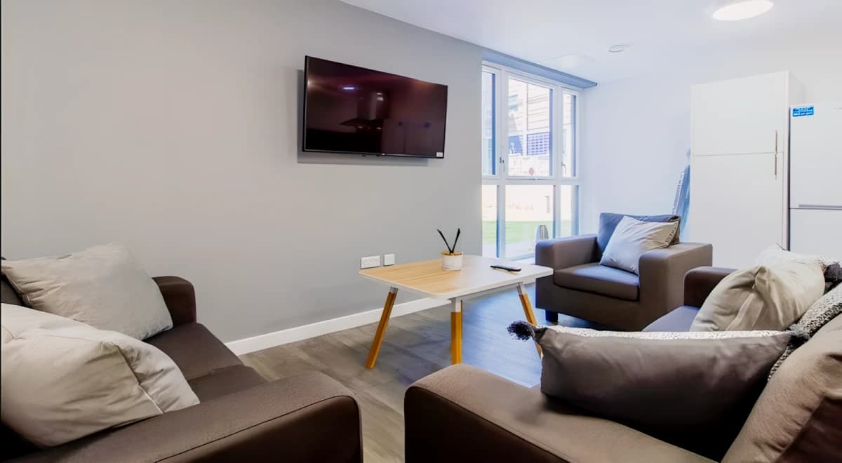 Premium Ensuite – NHS & Derby Business School