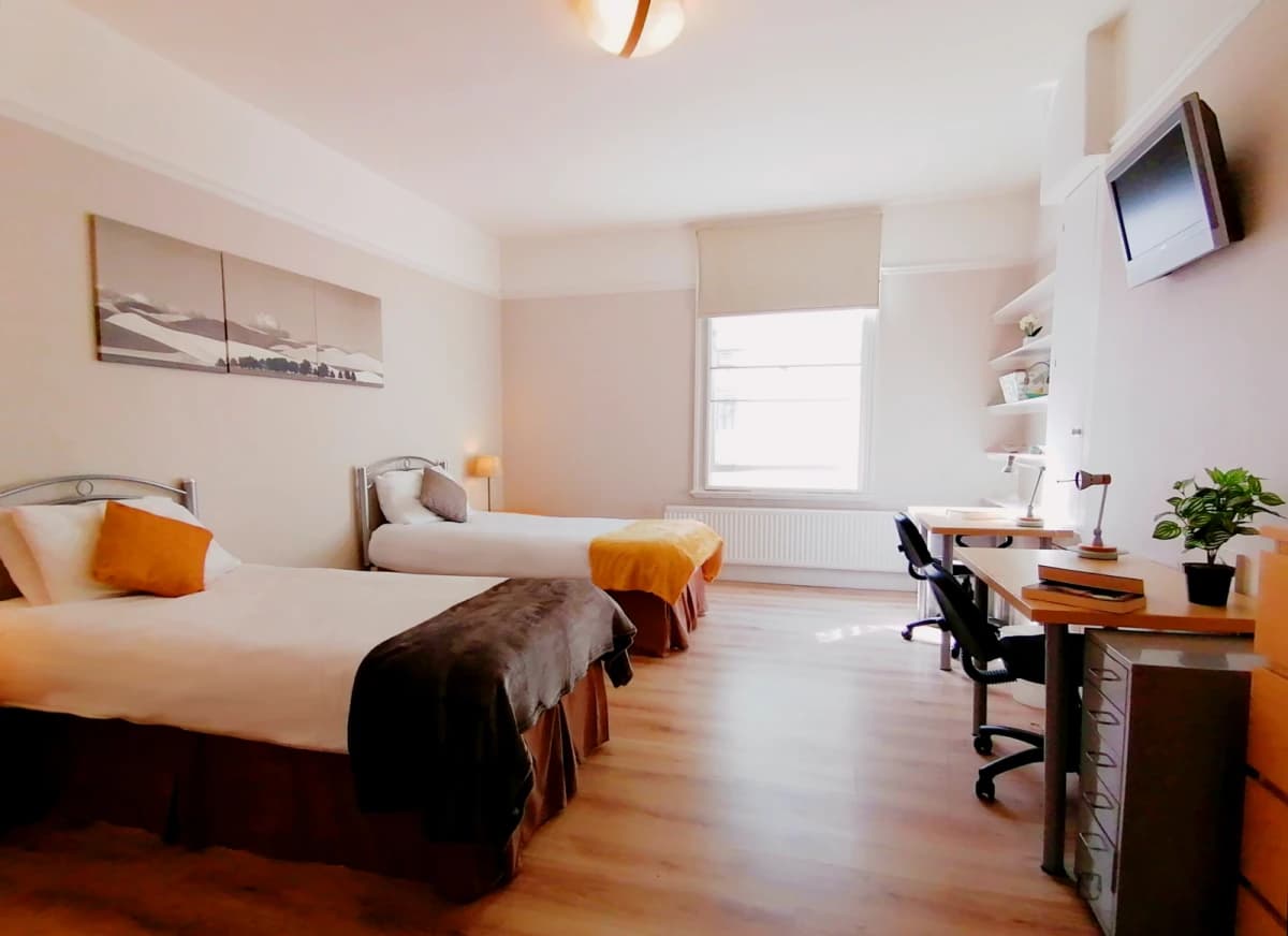Bss Rathbone Place image