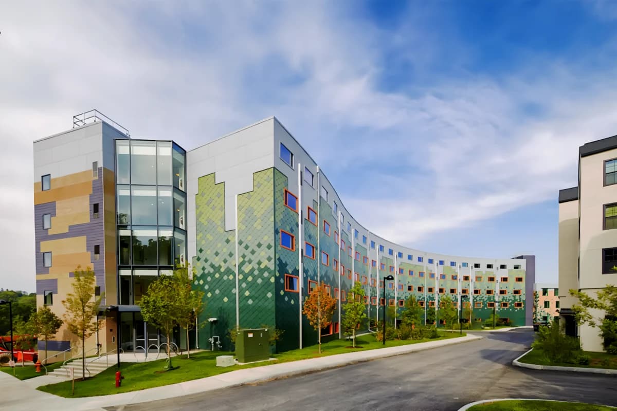 Collegetown Terrace image 4