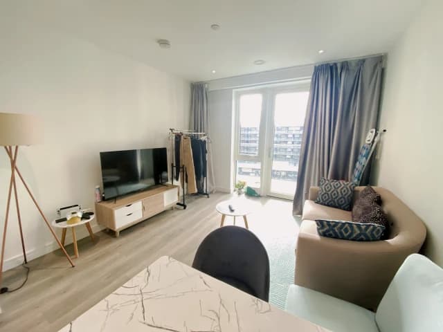 2 Bedroom 2 Bathroom