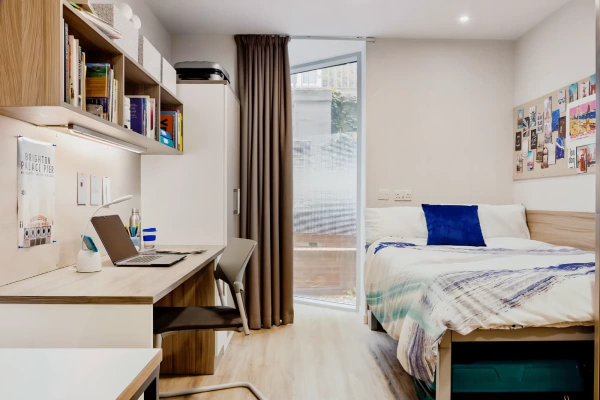 Kaplan Living Brighton image 3