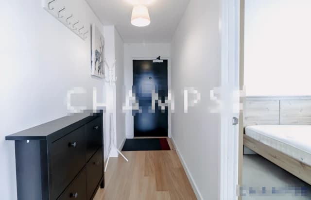 3 Bedroom 2 Bathroom Flat 701
