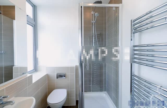3 Bedroom 2 Bathroom Flat 701