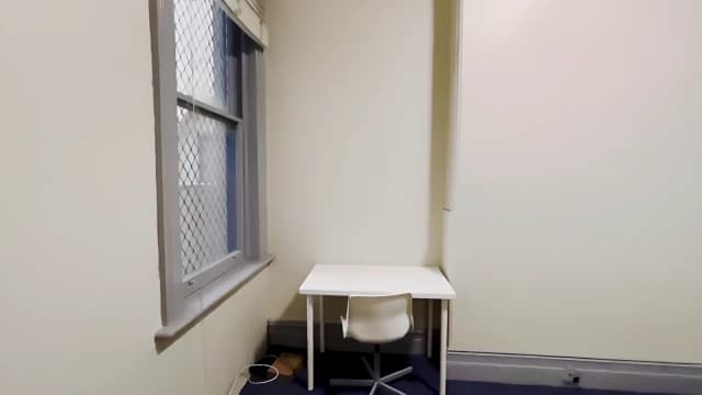 Room5