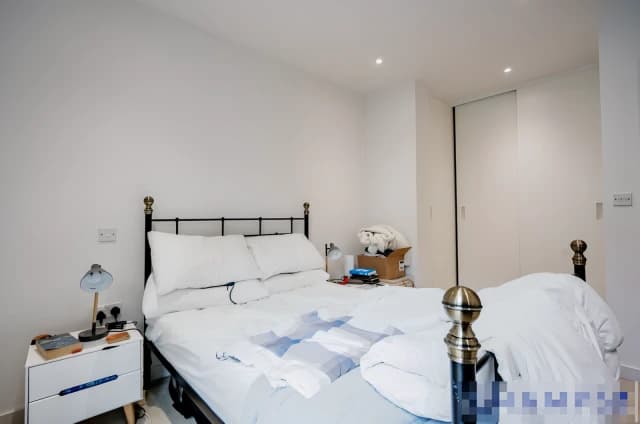 1 Bedroom 1 Bathroom
