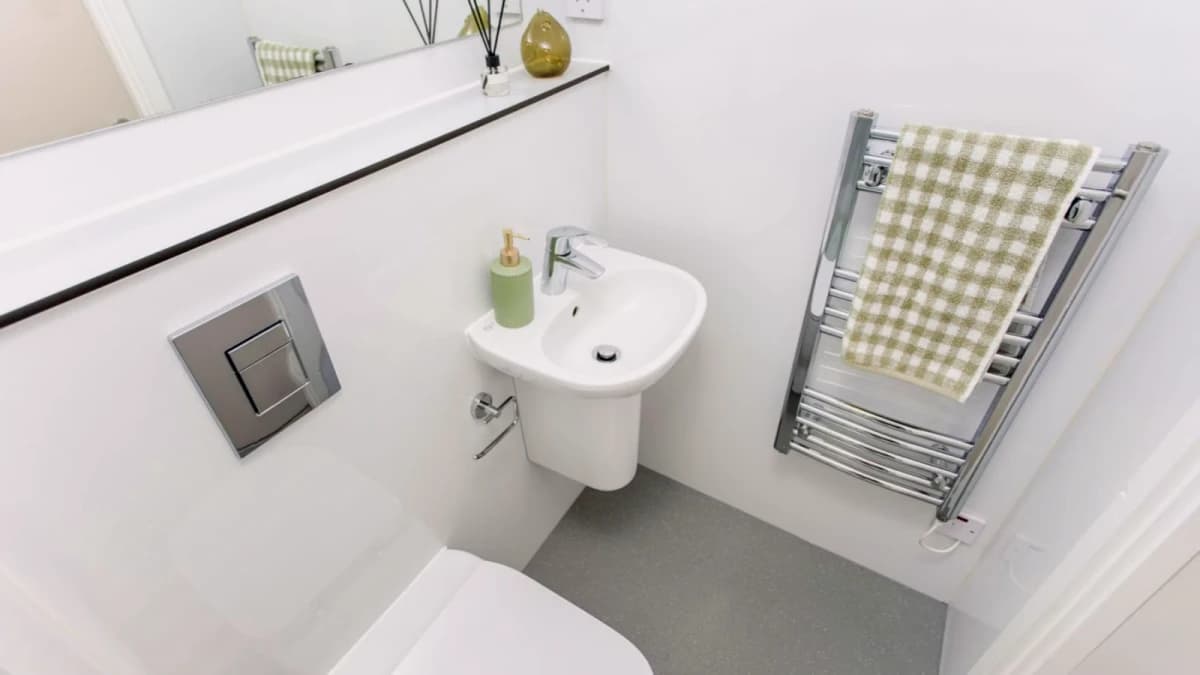Deluxe Ensuite (3 Bed Flat)