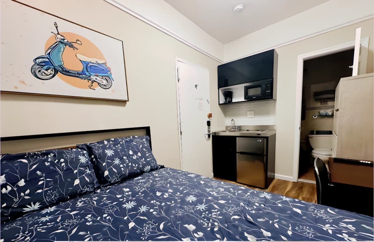 Union Square Apartment image