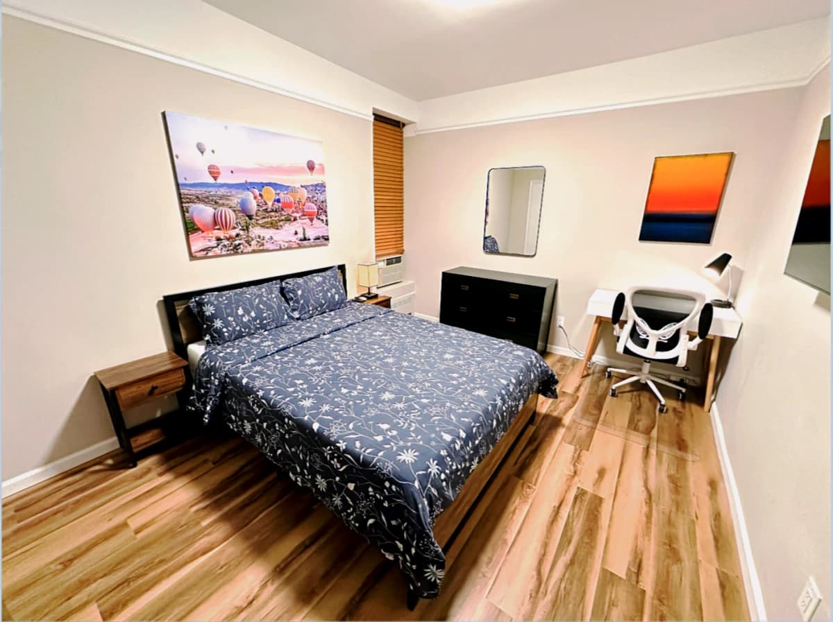 Union Square Apartment image 3