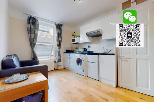 1 Bed 1 Bath, Flat 3, 8