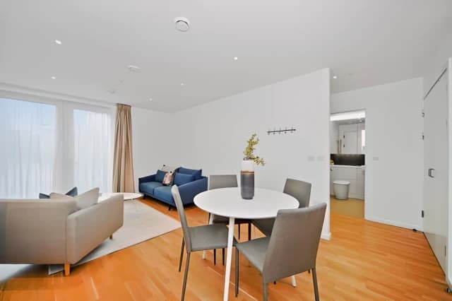 Pippin Mansions image 5