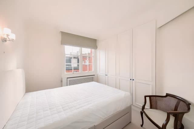 2Bedrooms, 1Bathrooms