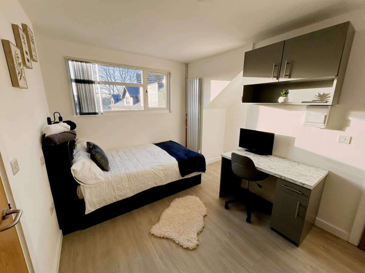 Harry Lord House image