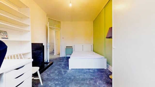 Thanet House image