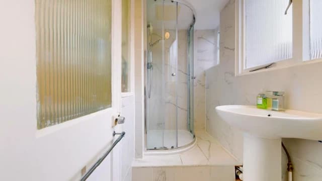 Thanet House image
