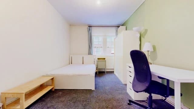 Thanet House image