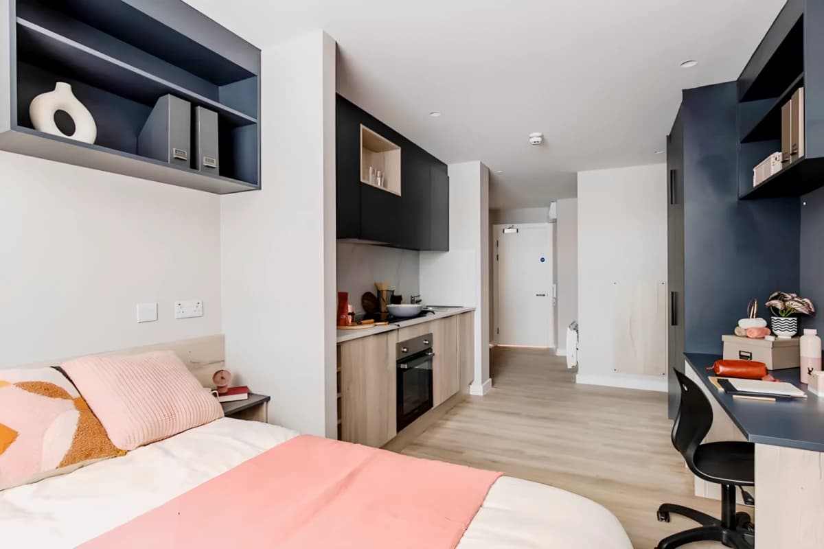 Gob Briggate Studios image