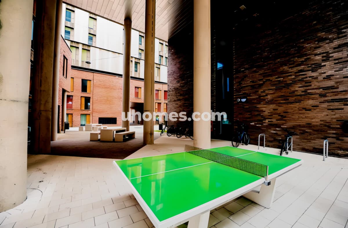 Outdoor Features