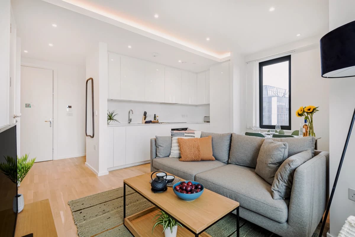 2 Bedroom Superior Flat