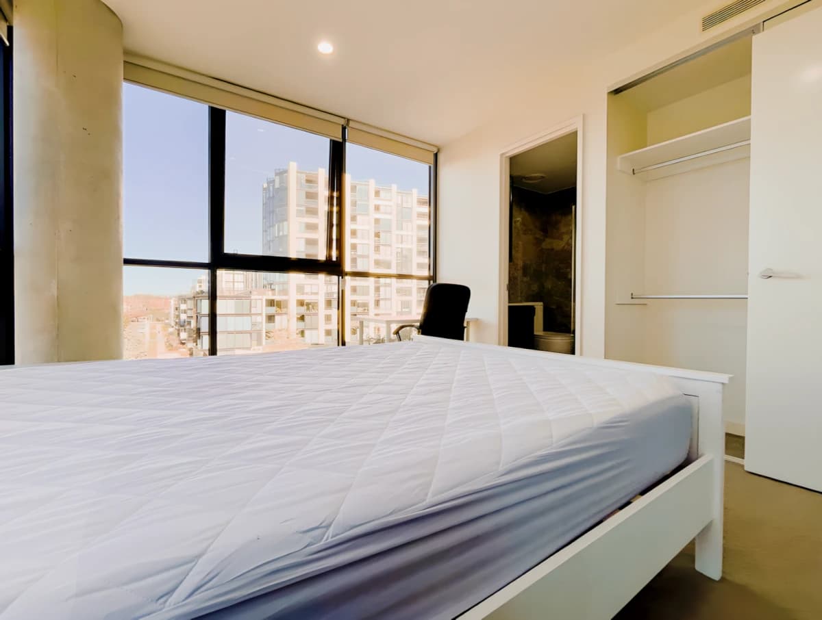 45 Ainslie Ave