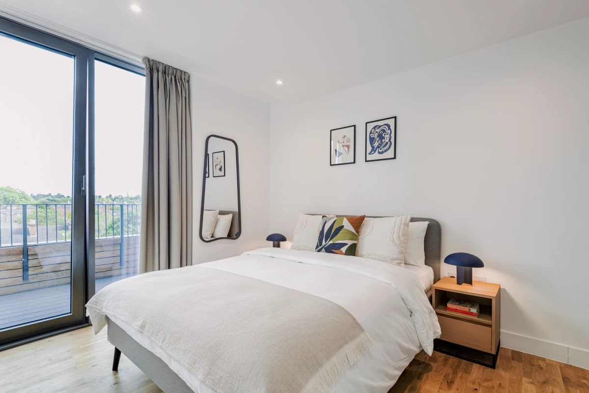2 Bedroom Penthouse Flat