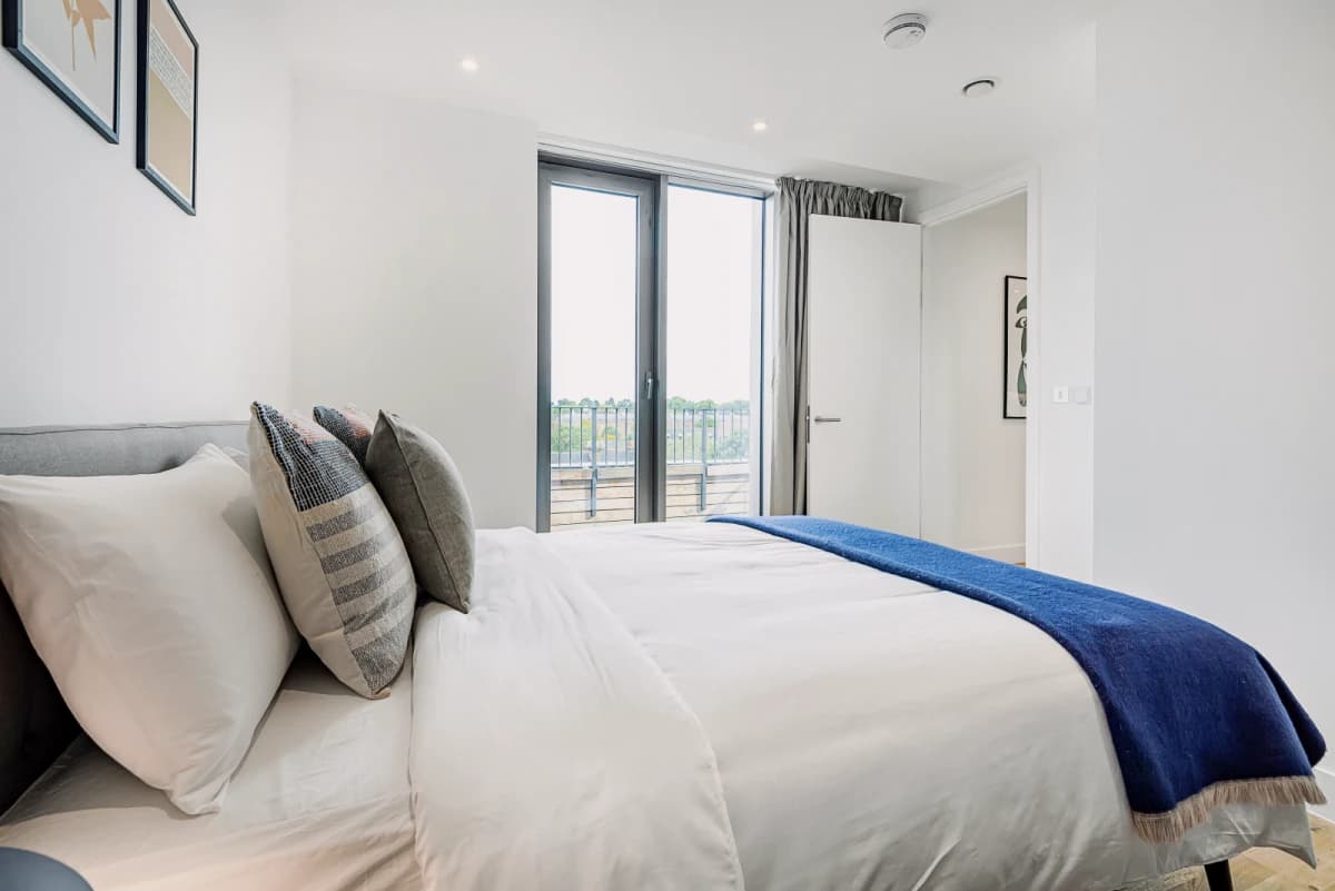 2 Bedroom Penthouse Flat