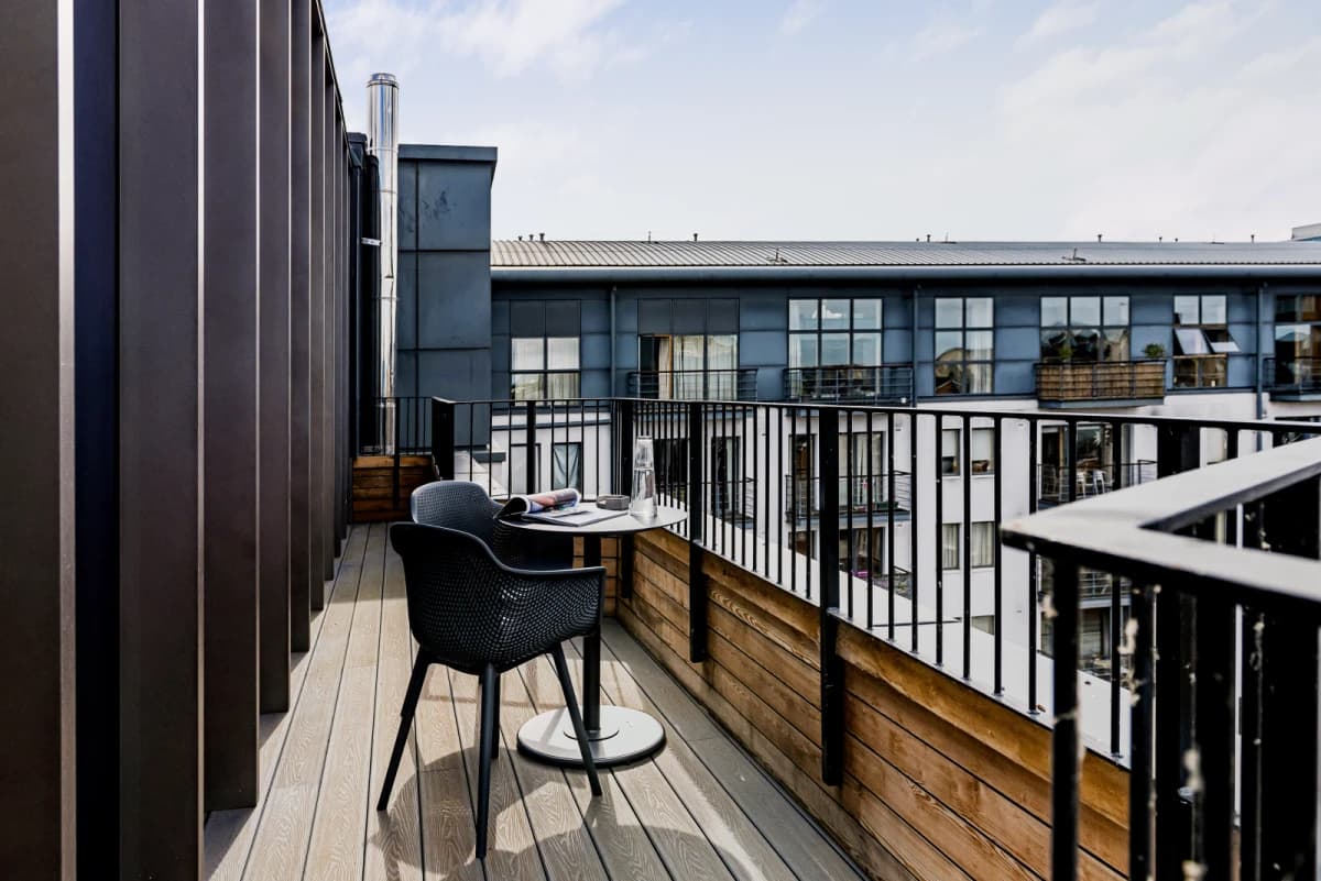 1 Bedroom Penthouse Flat