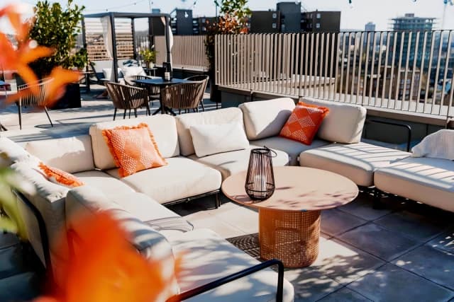 Outdoor Features
