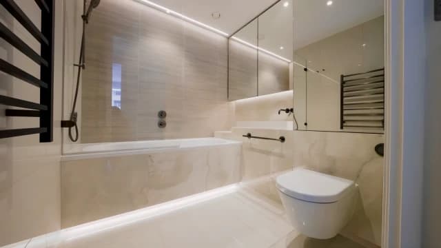 1 Bedroom 1 Bathroom Flat 204