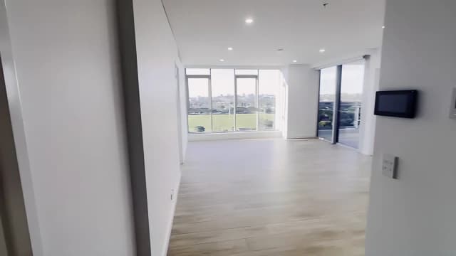 2 Bed 2 Bath-1010