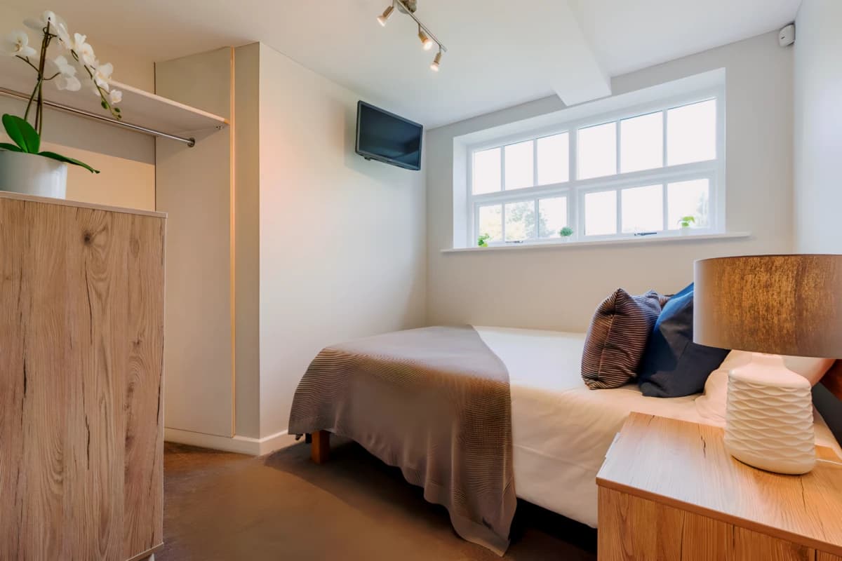 2 Bed 1 Bath