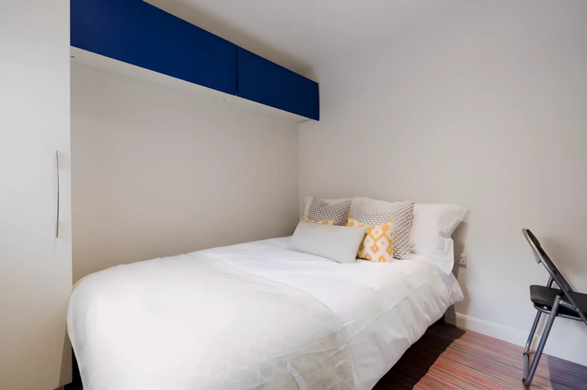 5 Bed 1 Bath