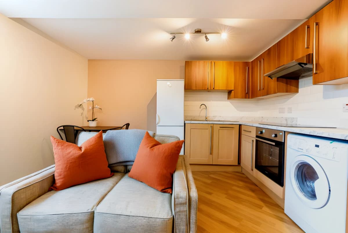 2 Bed 1 Bath