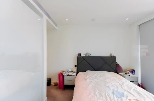 2 Bedroom 2 Bathroom Apartment 1902