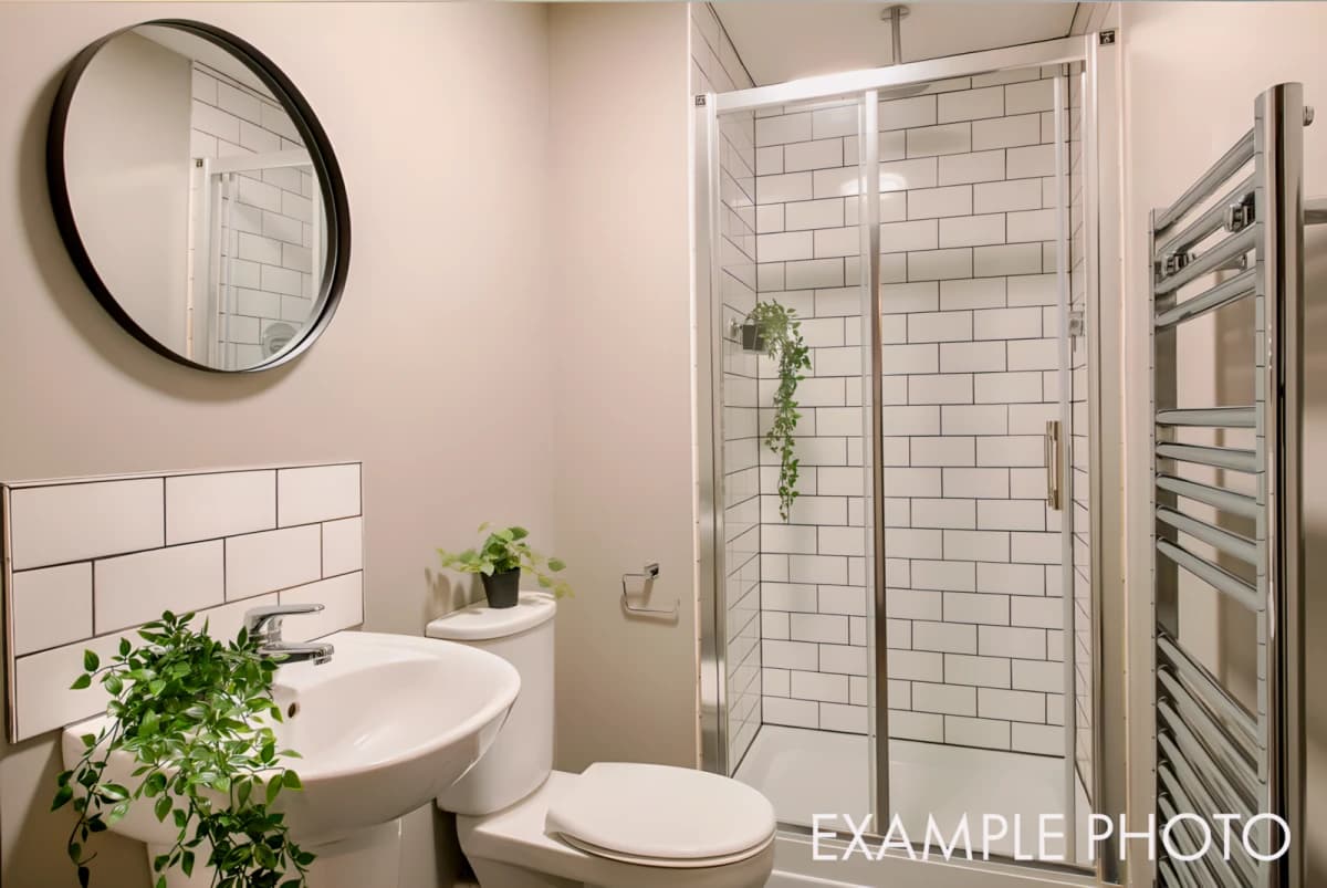 5 Beds 1 bath