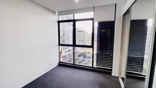 1 bed 1 bath*609