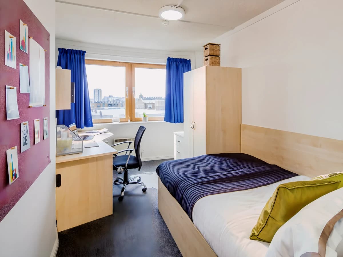 New Orient House image